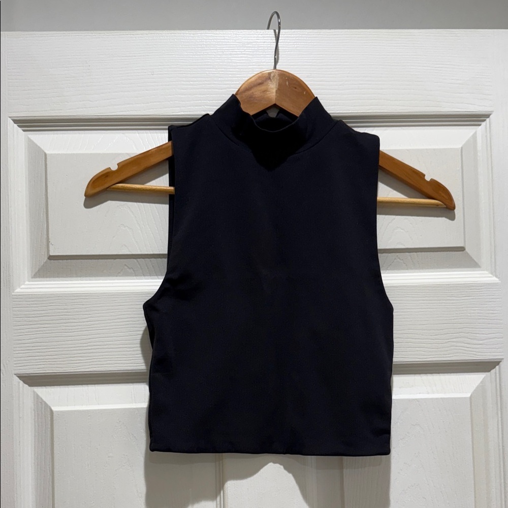 Babaton Black High-Neck Crop Top